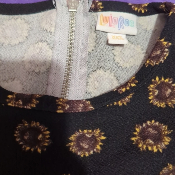 LuLaRoe Amelia XXS black with yellow flowers - Picture 2 of 10